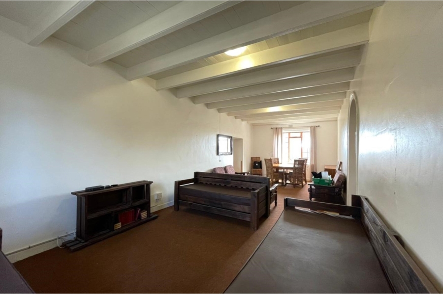 5 Bedroom Property for Sale in Stompneus Bay Western Cape